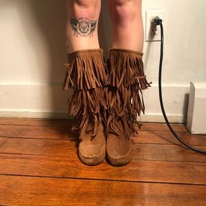 Fringe Boots